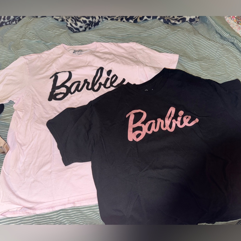Set of 2 Barbie t-shirts!